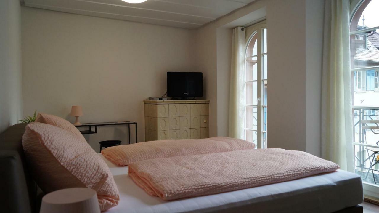 Ferienwohnung Im Historischen Stadttor ชเตาเฟิน เอม บรายสเกา ภายนอก รูปภาพ