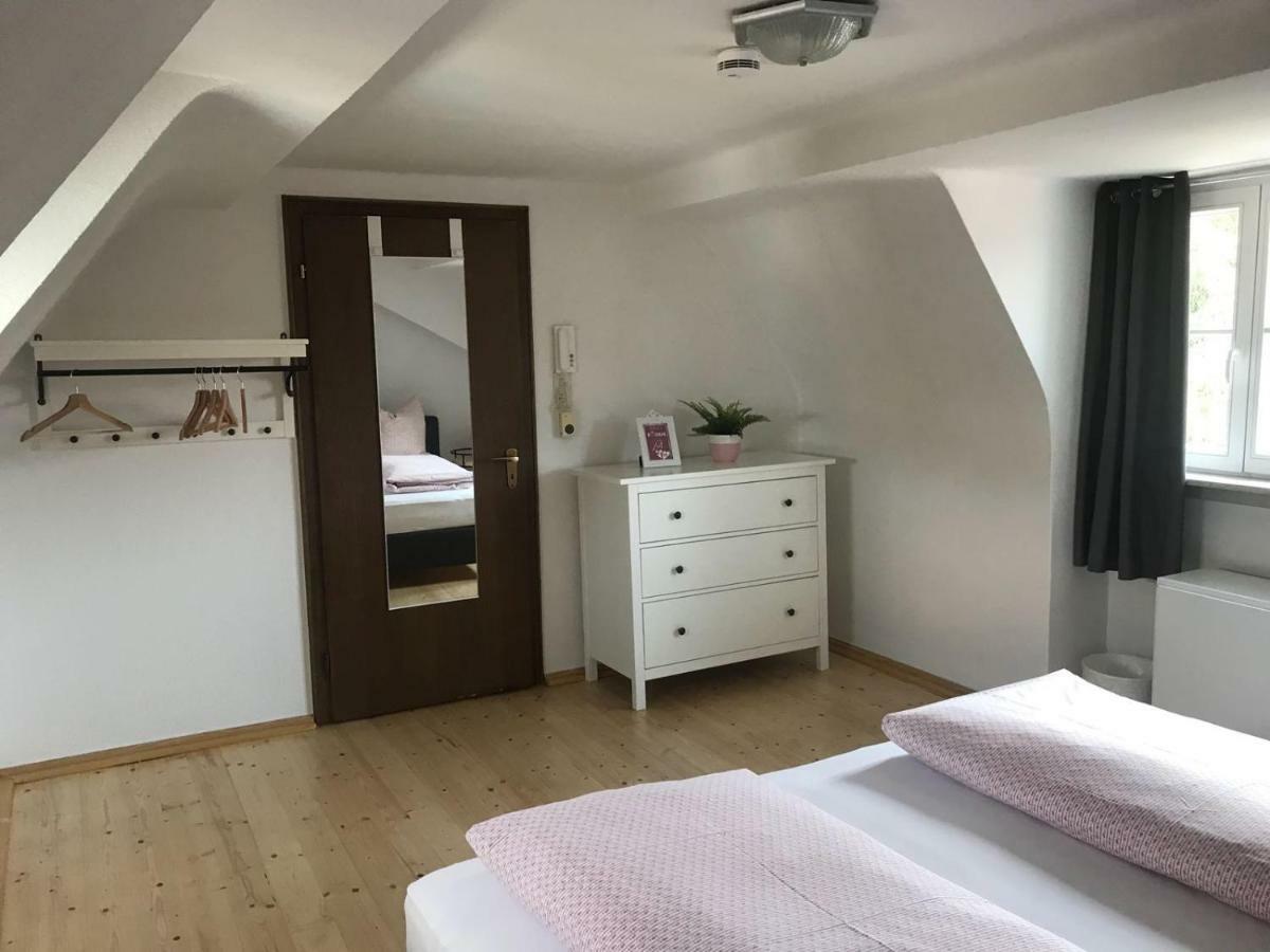 Ferienwohnung Im Historischen Stadttor ชเตาเฟิน เอม บรายสเกา ภายนอก รูปภาพ
